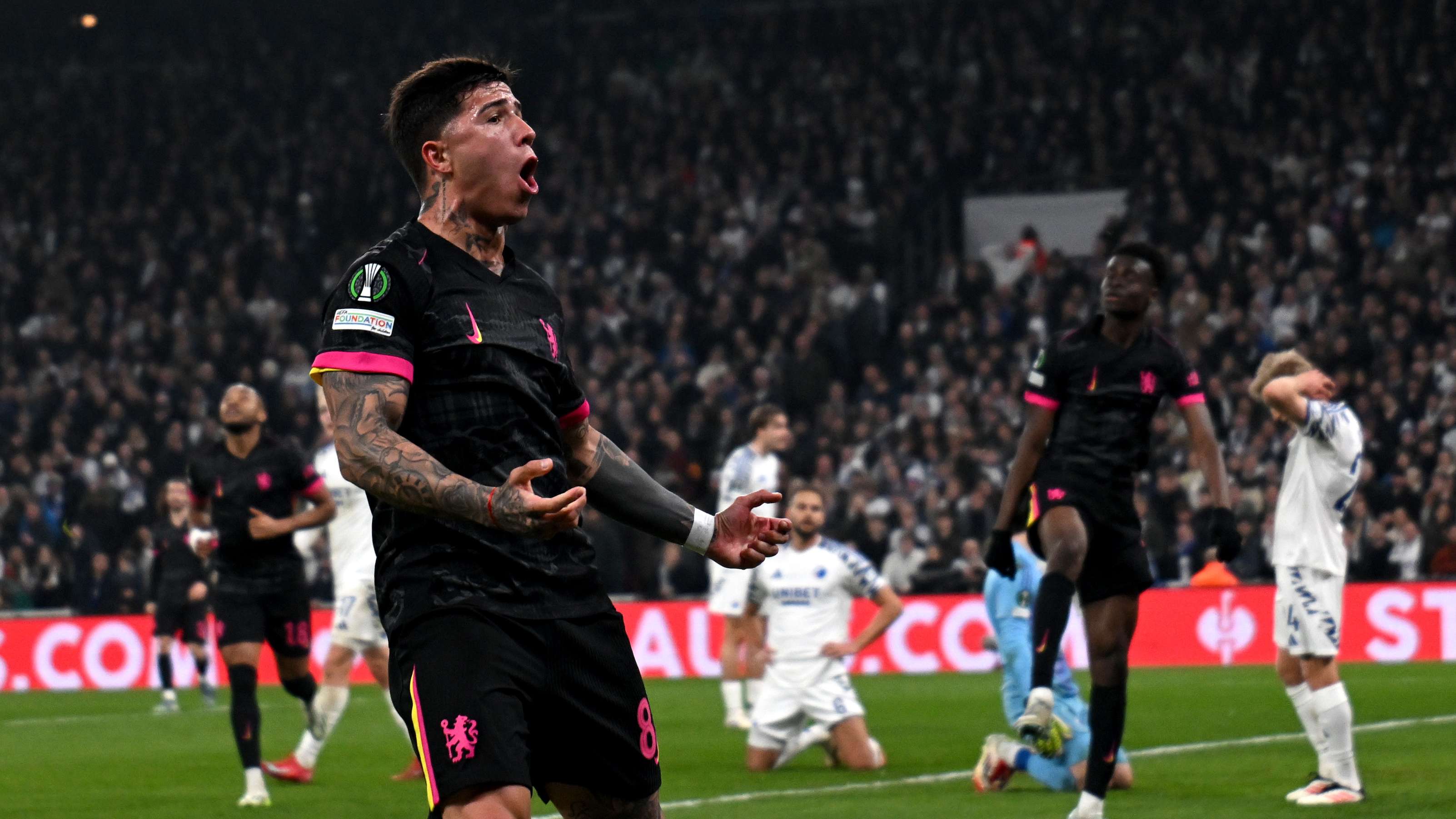 克罗斯等球 克罗斯等球